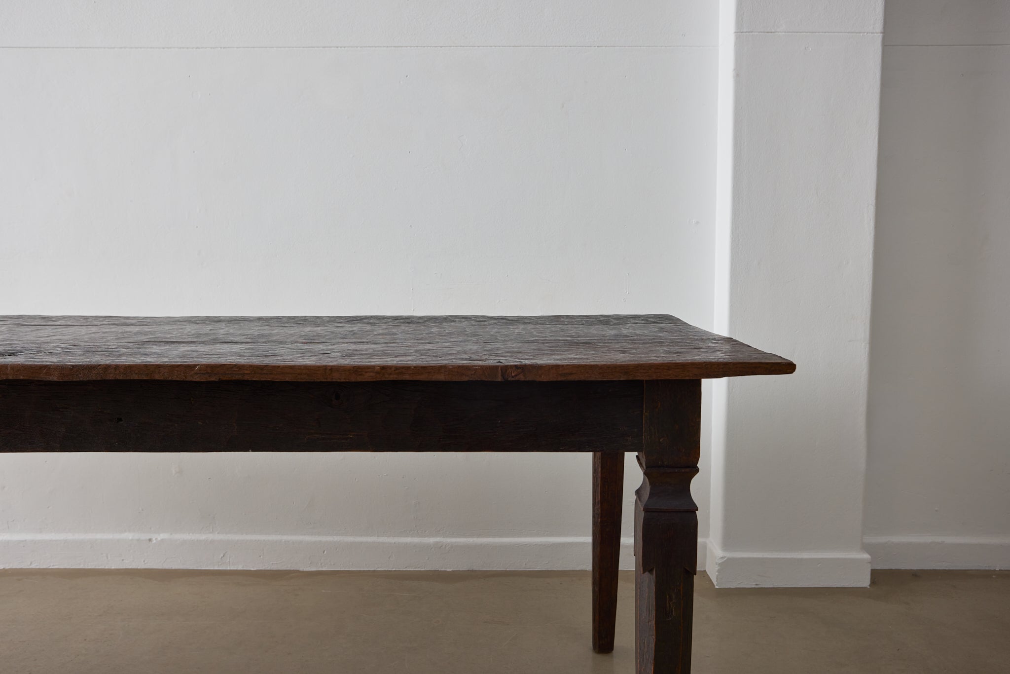 c1930 TEAK hand carved Bojonegoro Indonesia dining table