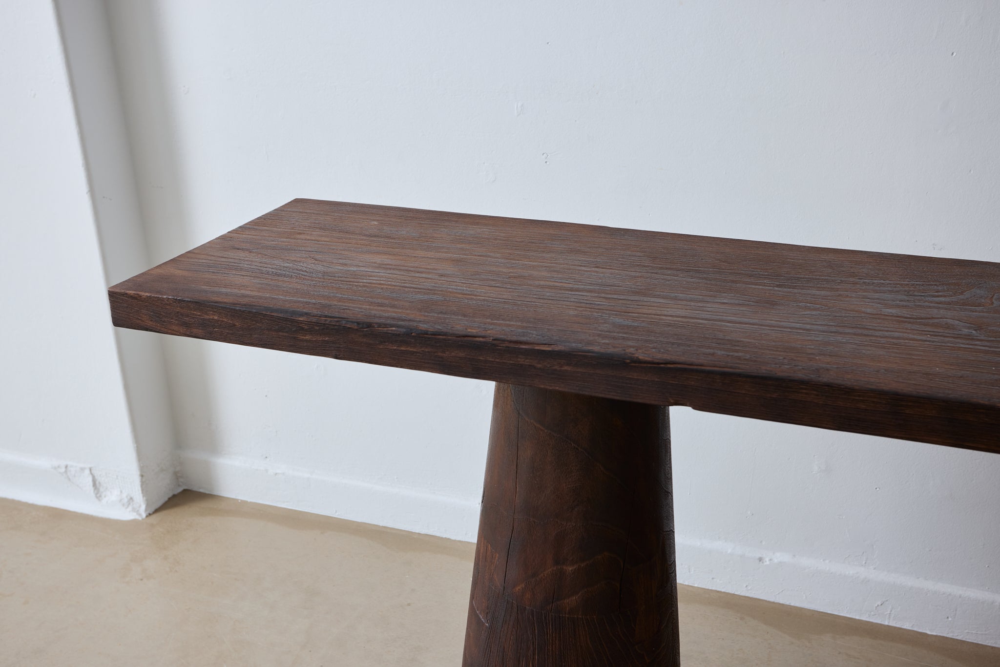 TEAK Console two footed tulip base - 2