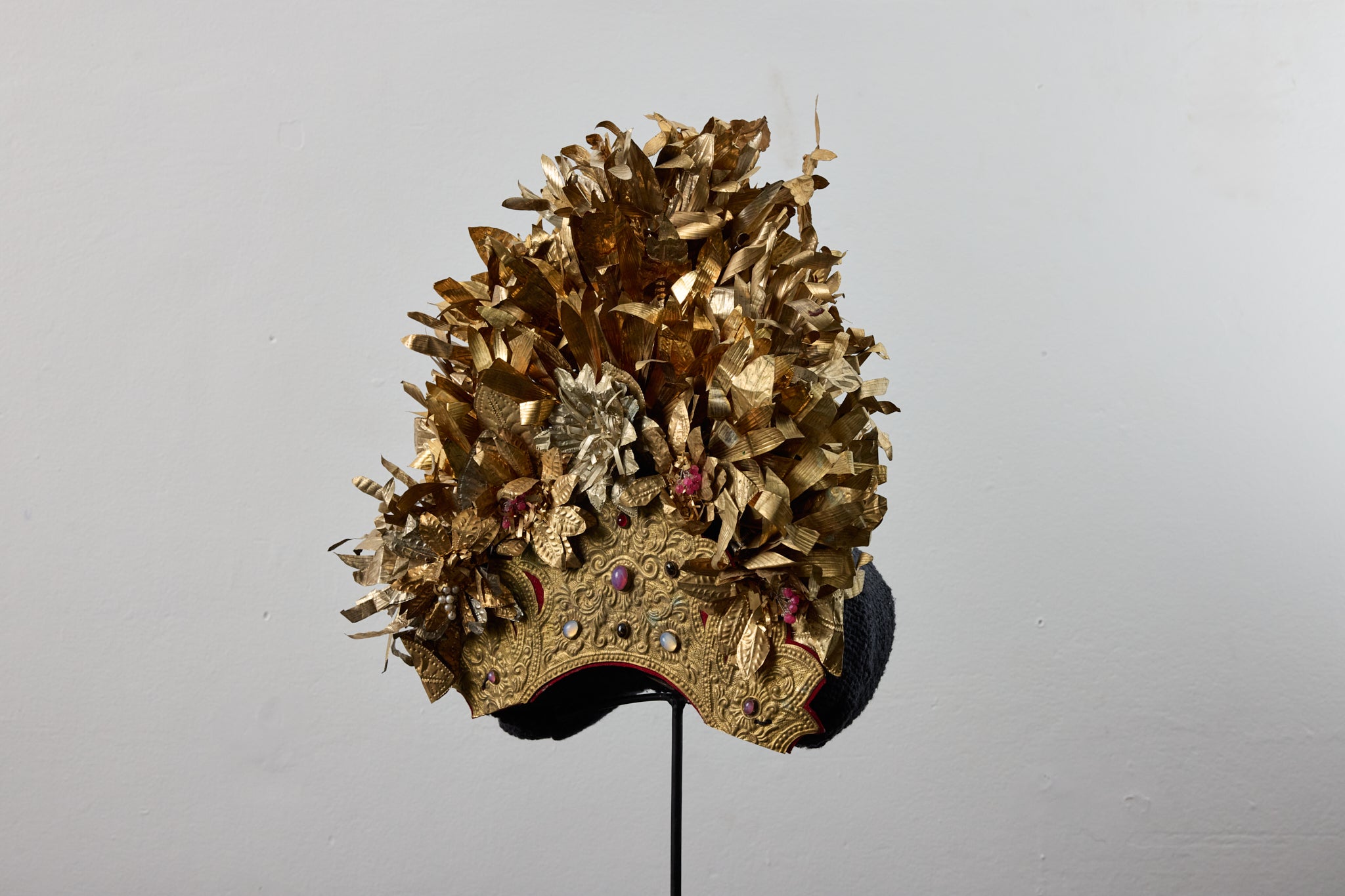 C1950 Vintage Indonesian headdress